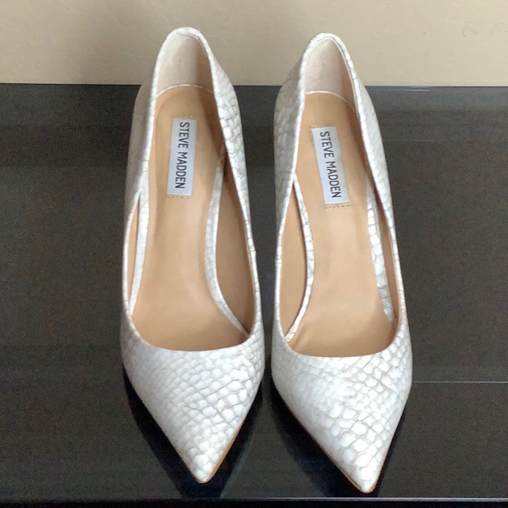 White crocodile print, pointy heels